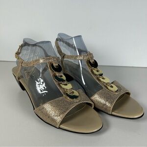 Easy Street Women's Size 10 W Bolt Slingback Sandals Metallic Cream Gold Studs ￼